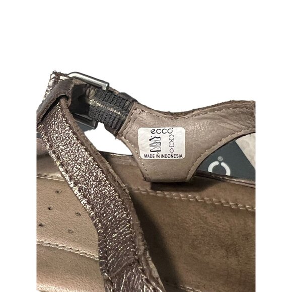 Ecco Pewter / Metallic Charcoal Gray T Strap Sandals Women's Size 38 7 7.5 Good - Picture 5 of 11